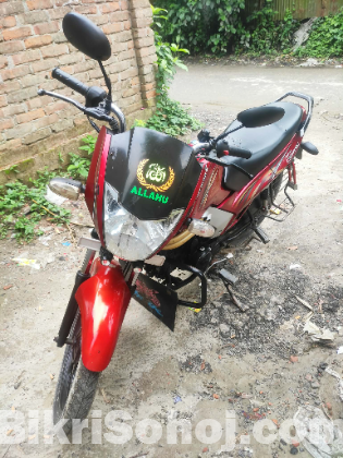 Mahindra centuro